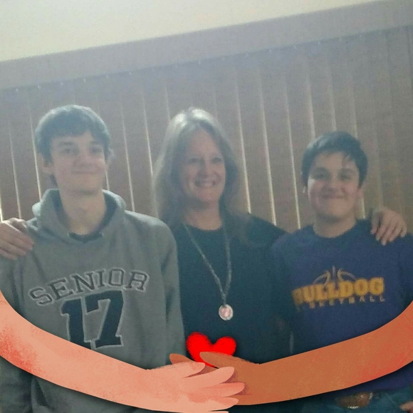 Meet your Posher, Brenda - Picture 2 of 2